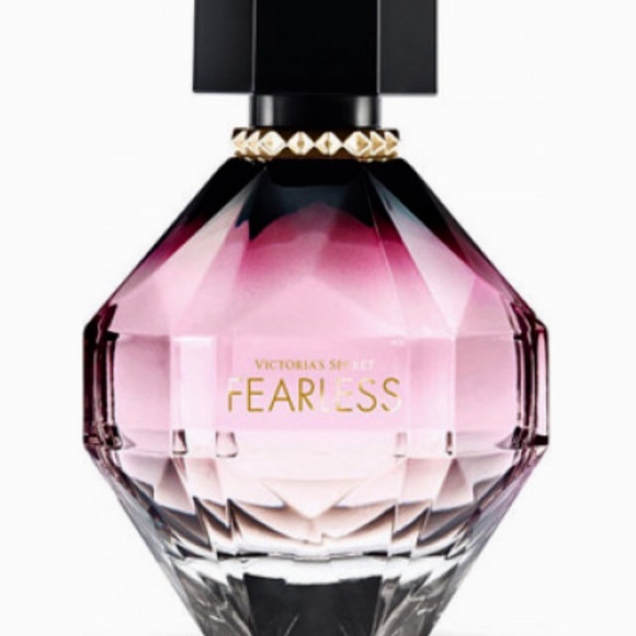 Victoria’s Secret FEARLESS fragrance for her 100 mL / 3.4 fl oz - Picture 2 of 12